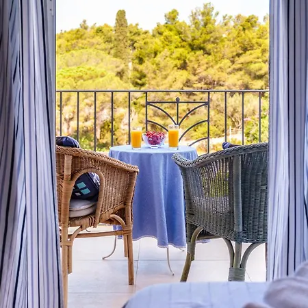 Heated Pool Villa, Sea View, 4 Bedrooms, Near Beach, Bay Villa *